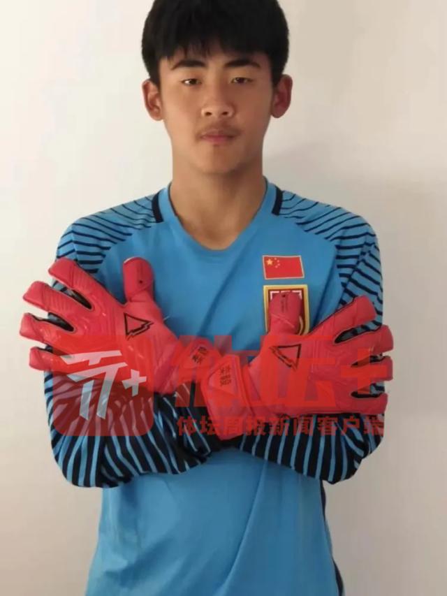 1657460411236012905.png 栾毅.png